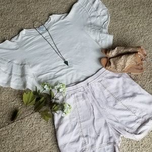 Nwot Susina bell sleeve lace white top petite